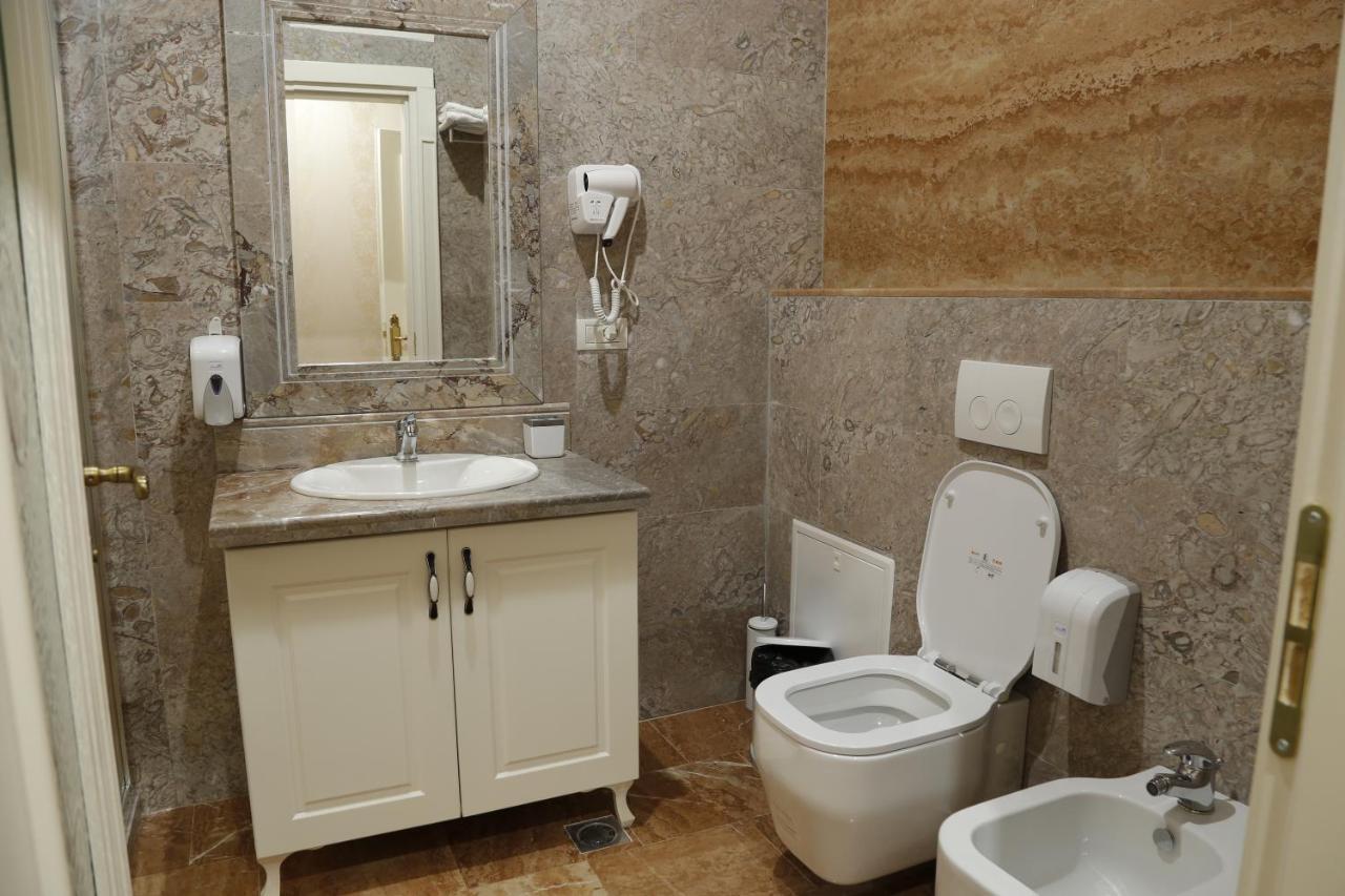 Hotel Castle Konti 4*